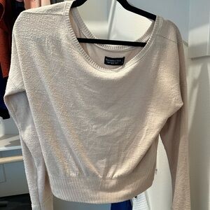 Abercrombie fitch cream sweater small